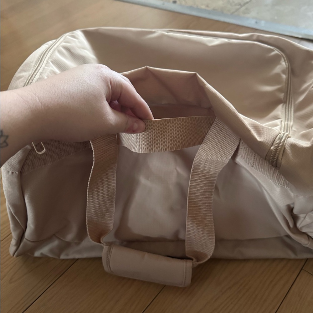 Adidas Defender 5 Small Duffel/Gym Bag - Picture 3 of 10